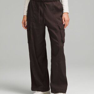 lululemon Lightweight Adjustable Mid-Rise Cargo Pant